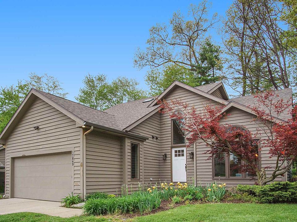 1st image of 17849 Amberwood Ln