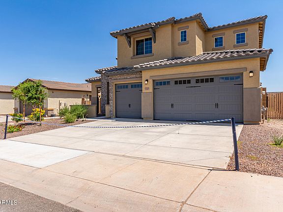 3rd image of 17243 W DIANA Avenue