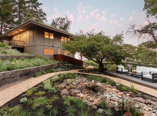 33 Bear Glen Dr, Woodside, CA 94062