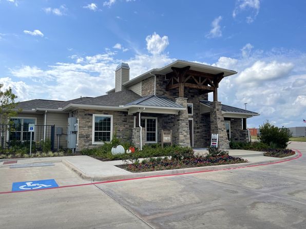 172 Ravenwood Village Dr #436