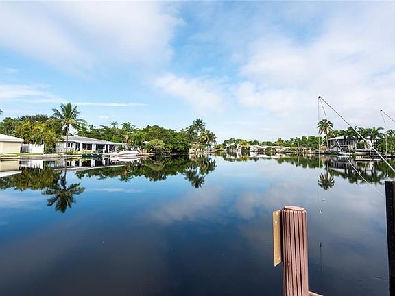 2nd image of 2707 Coral Shores Dr