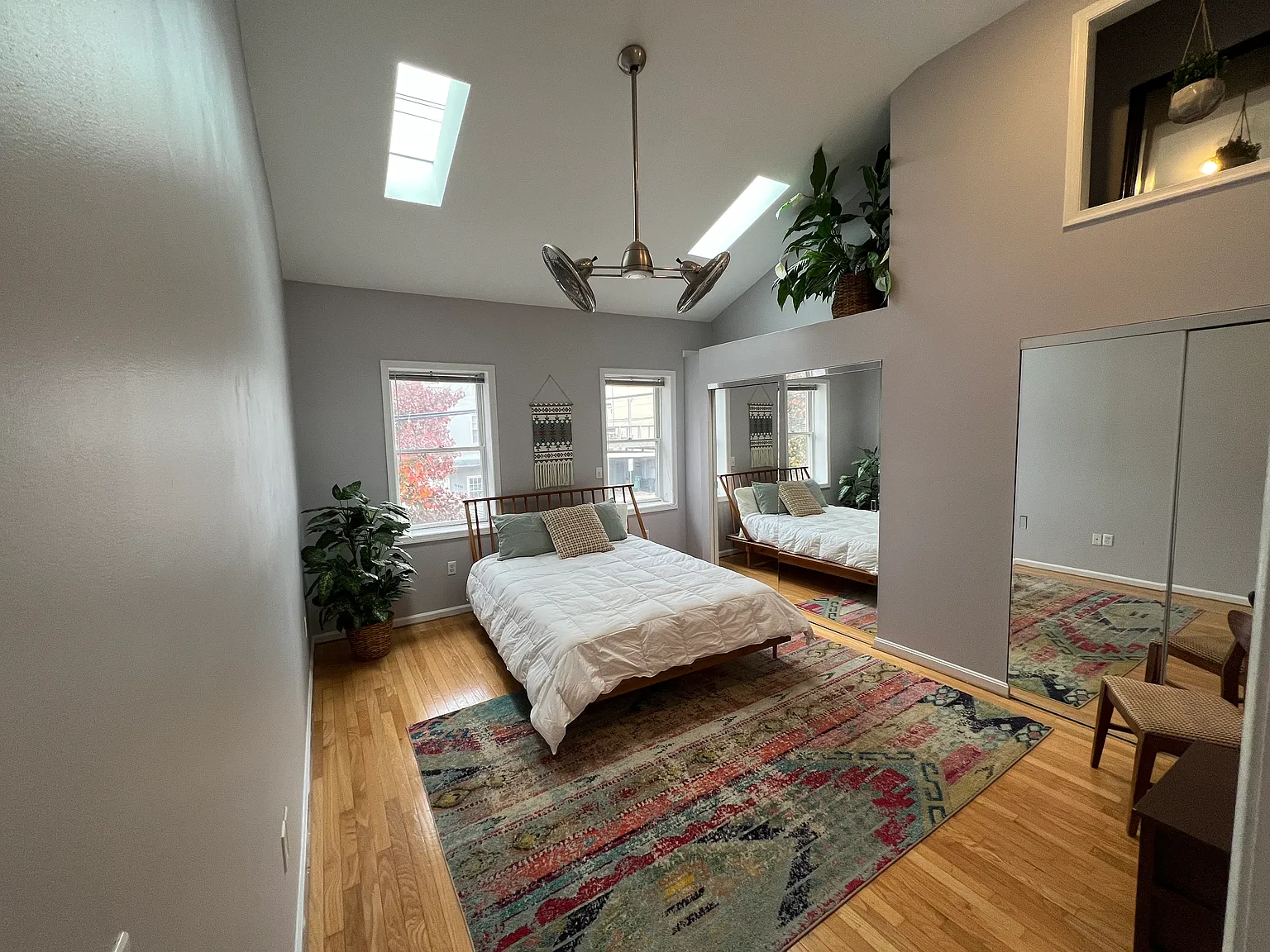2 bed, 930 sqft, $2,200 — Photo 4