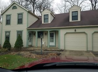 7982 Norriton Cir NW, North Canton, OH 44720