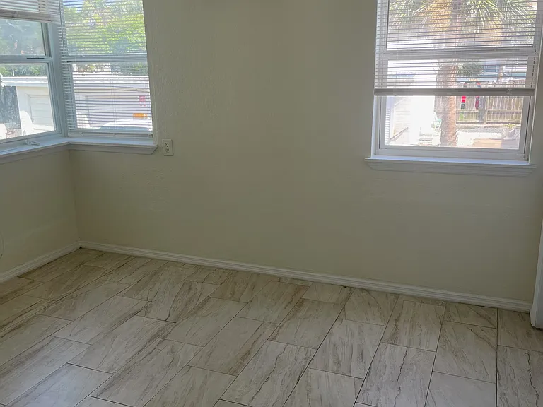 600 Riverview Blvd #4 — Photo 8