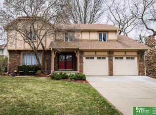 14917 Brookside Cir, Omaha, NE 68144