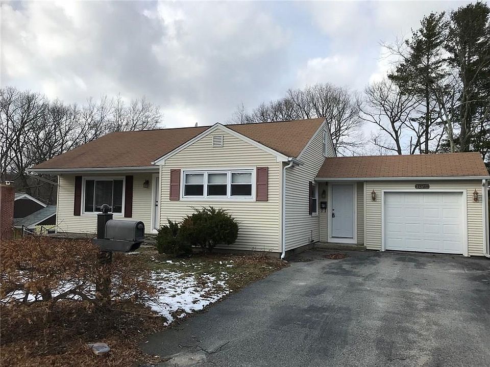 1st image of 37 Enfield Dr