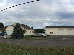 798 Filbert Ln, Springfield, OR 97478