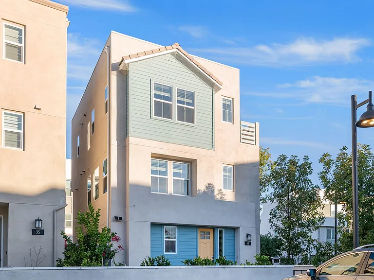 45 Stetson Way — Photo 1