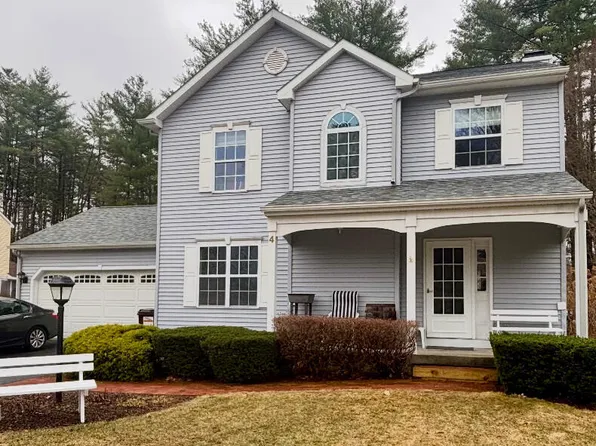 4 Chapman Court, Queensbury, NY 12804