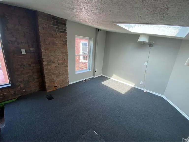 2385 Wheeler St #2 — Photo 12