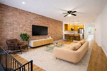 270 East 10th Street, #A