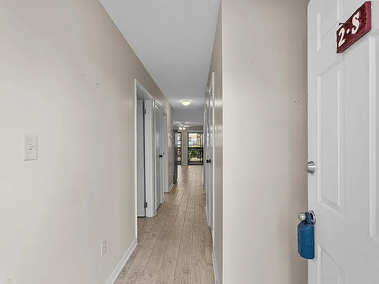 1850 Colony Dr #2S — Photo 11