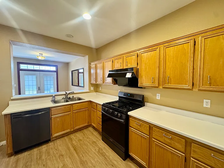 9538 Cherrydale Ct — Photo 7
