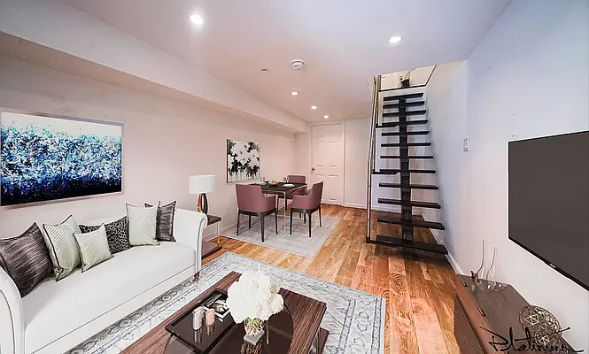 Rented by Platinum Properties | media 10