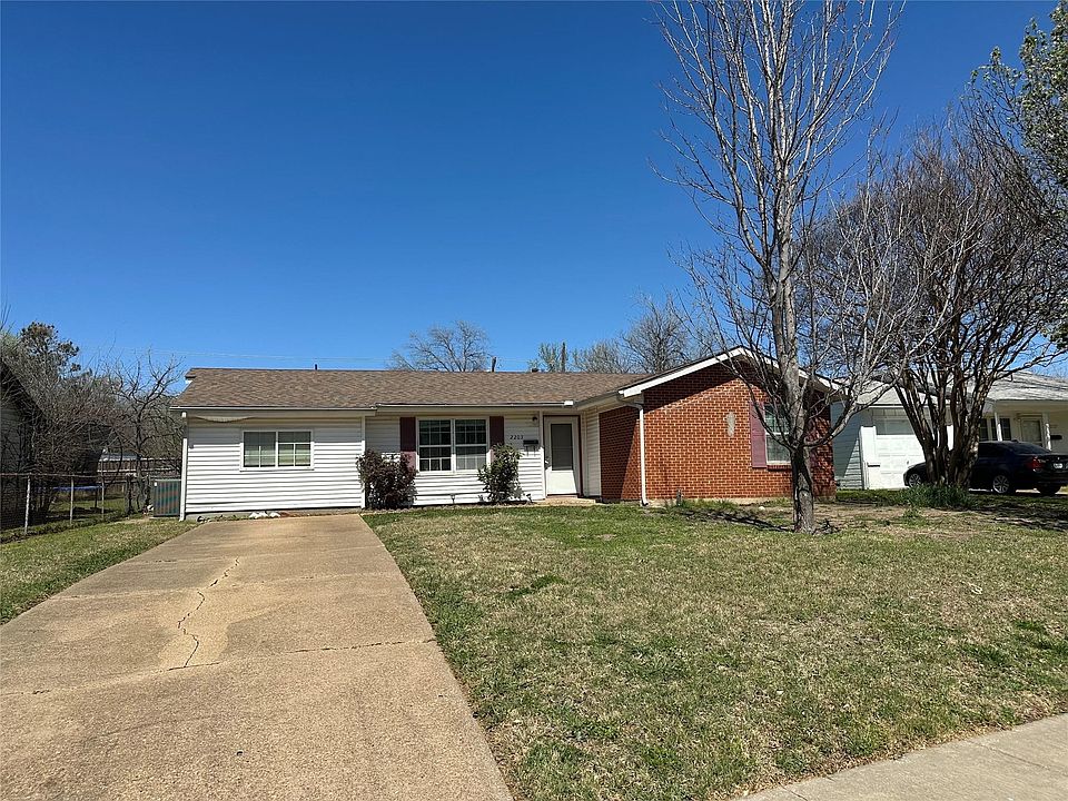 1st image of 2203 Finley Rd