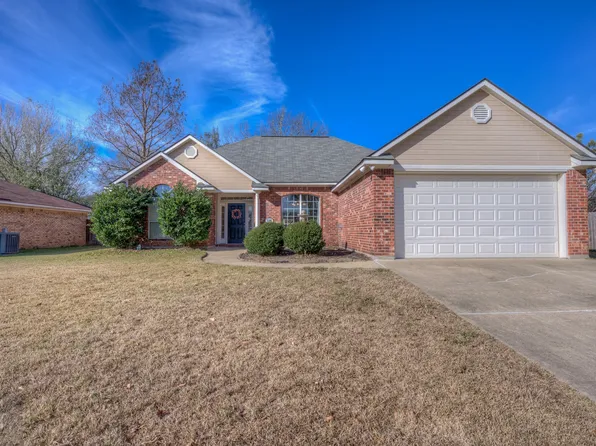 2305 Brookhaven Dr, Bossier City, LA 71111