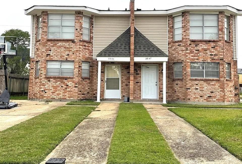 1st image of 3045 English Colony Dr