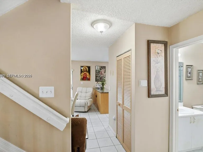 13741 SW 160th Ter — Photo 10