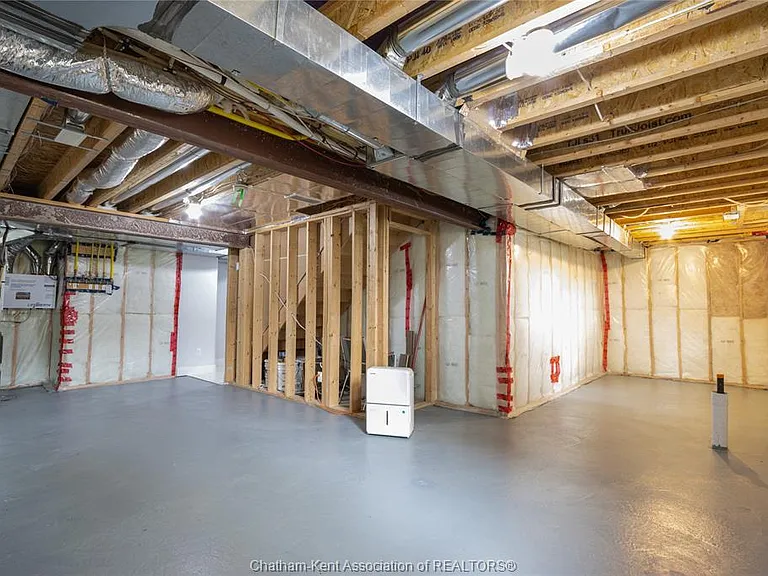 59 Churchill Park Rd — Photo 34