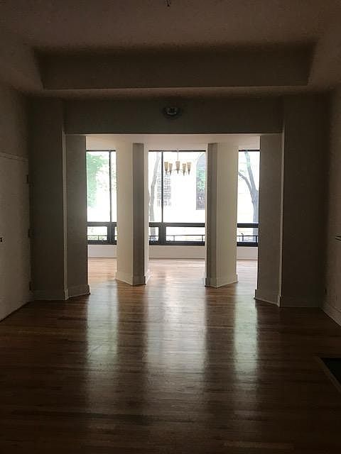 1st image of 1 E Superior St Ste 201