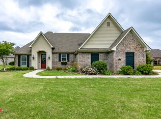 111 Merle Cir, Stonewall, LA 71078