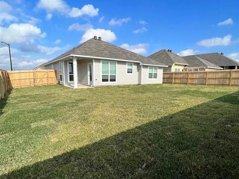 307 Camp Bowie Ln — Photo 4