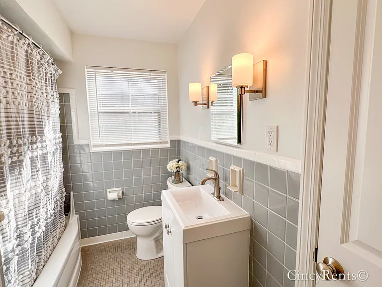 1301 Herlin Pl #2 — Photo 10