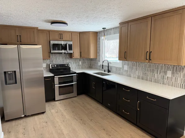 167 Grandview Ln, Rochester, NY 14612