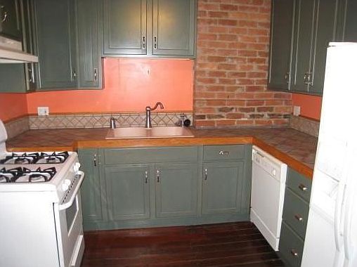 3rd image of 1029 Saint Ann St #A