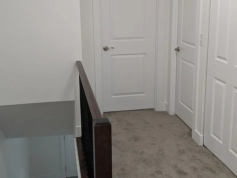 3005 Thames Ln — Photo 8