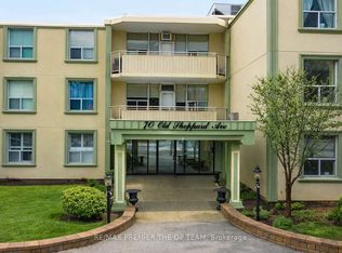 70 Old Sheppard Ave #212, Toronto, ON M2J3L6