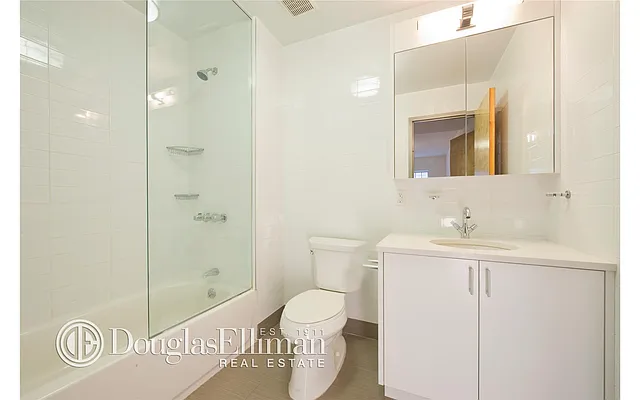 Rented by Douglas Elliman | media 16