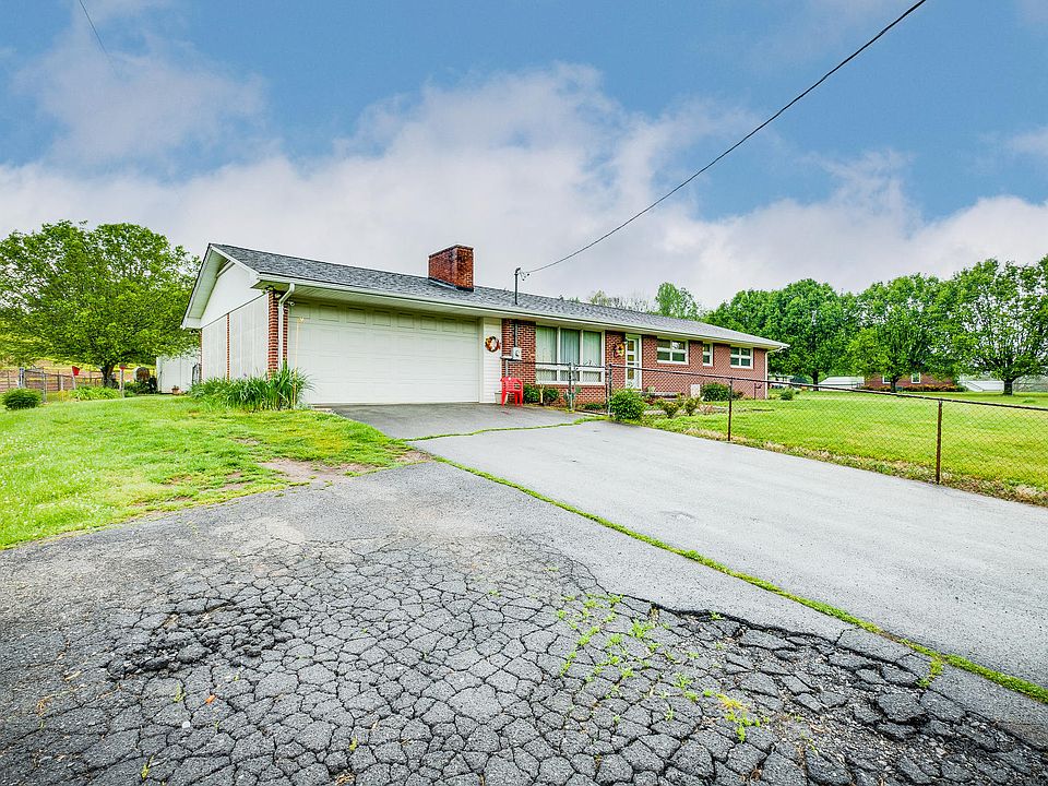 105 Horton Hwy, Fall Branch, TN 37656 Zillow