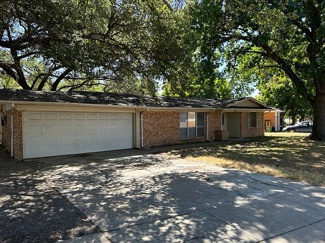 1st image of 1825 Mountainview Dr