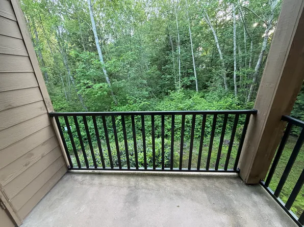 18930 Bothell Everett Hwy, Bothell, WA