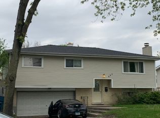 495 W Park Ave, Addison, IL 60101