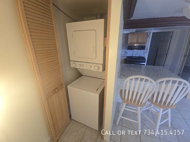 707 S Division St #1 — Photo 16