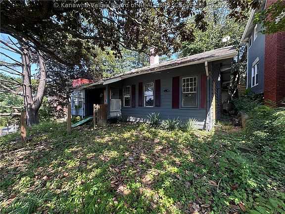 2nd image of 818 Orchard St