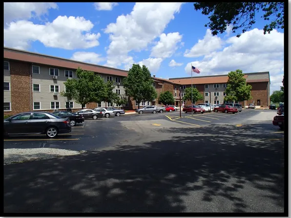 Countryside Village Rochelle, 907 N 2nd St #5466ccb87, Rochelle, IL 61068