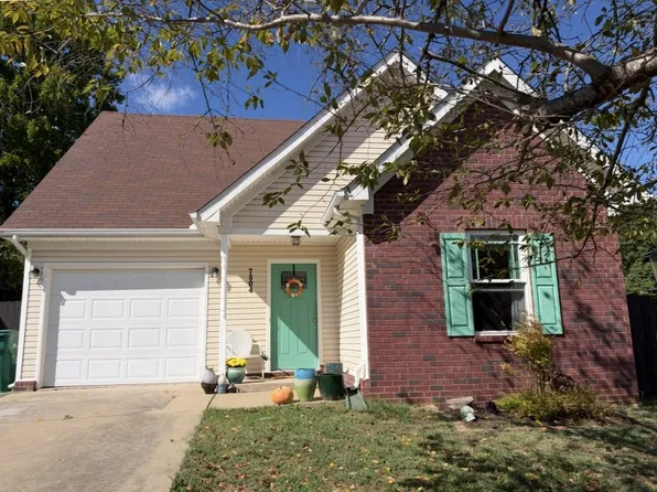 7504 W Winchester Dr, Antioch, TN 37013