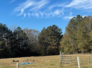 2006 Perrett Rd, Hazlehurst, MS 39083