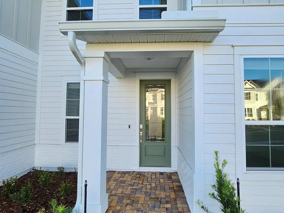 34 Tyson Ct