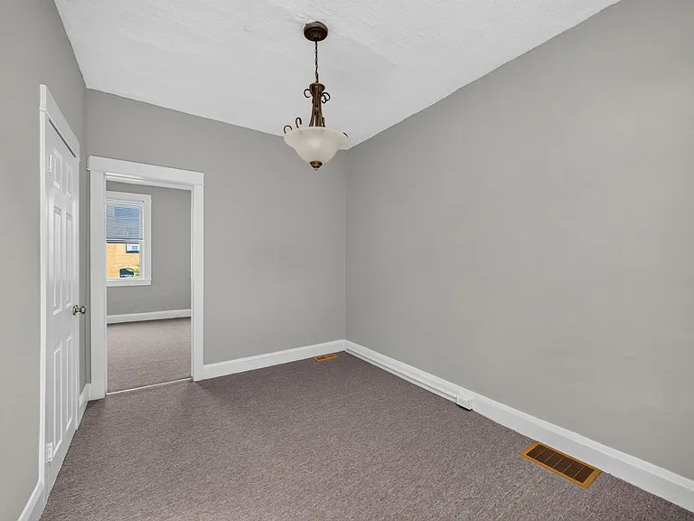 602 S Macon St — Photo 21
