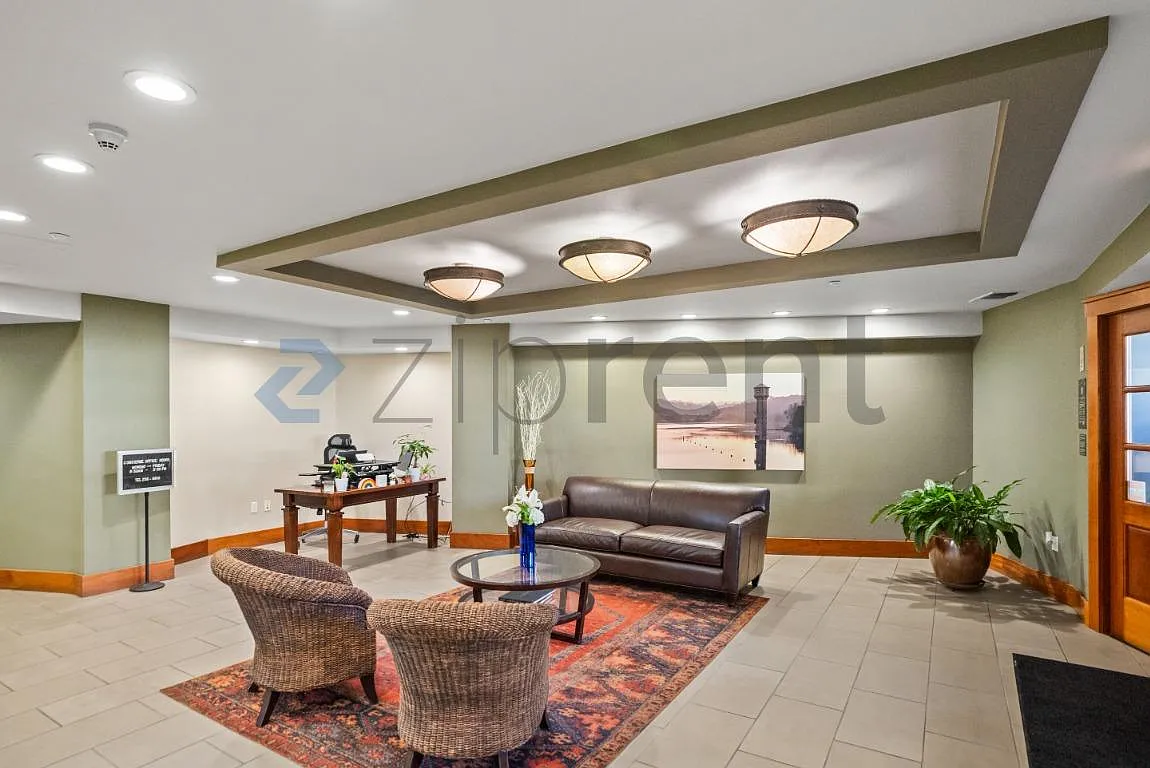 2 bed, 796 sqft, $3,750 — Photo 3