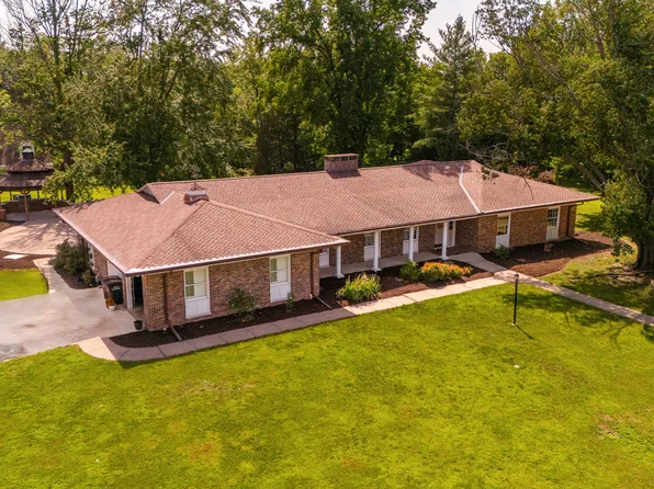 604 N Beadle Dr, Carbondale, IL 62901