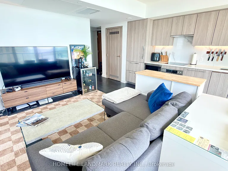 3 Concord Cityplace Way #3711 — Photo 4