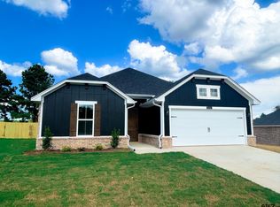 1432 Allison Ln, Lindale, TX 75771