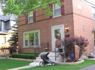 738 Forest Rd, La Grange Park, IL 60526