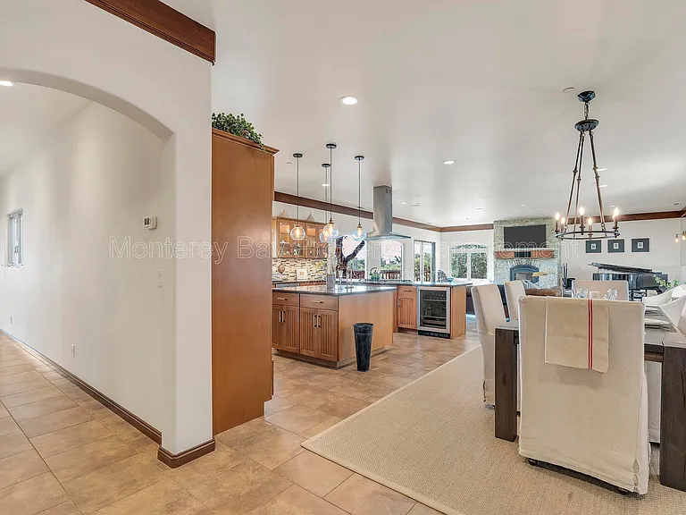 287 Laureles Grade Rd — Photo 14
