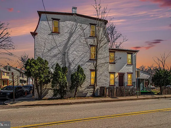 2 Walnut St, Pottstown, PA 19464